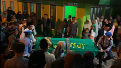 Tiga Jenazah Santri yang Tewas Tenggelam di Pantai Pangandaran Tiba di Tasikmalaya, Disambut Isak Tangis Keluarga