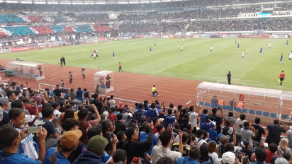 Bungkam PSIS Semarang di Kandangnya, Arema FC Injakkan Satu Kaki di Final
