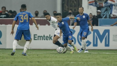 Tertinggal 0-2 dari Arema, Pelatih PSIS: Pekerjaan Belum Selesai, Kita Kejar di Leg 2