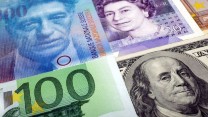 Dolar Cenderung Datar Setelah Data Pekerjaan AS Kalahkan Ekspektasi