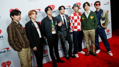 Wow! BTS "Proof" Raih Dobel Platinum di Jepang