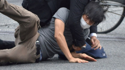 Terkuak! Motif Tetsuya Yamagami Tembak Mati Shinzo Abe Ternyata di Luar Dugaan: Ibunya Bangkrut