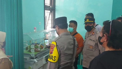 Tega! Bayi Perempuan Terbalut Ari-ari Ditemukan Tergeletak di Sebuah Gang di Tasikmalaya