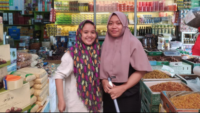 Puncak Musim Haji, Pedagang Oleh-Oleh Haji dan Kurma di Tanah Abang Lesu Sepi Pembeli