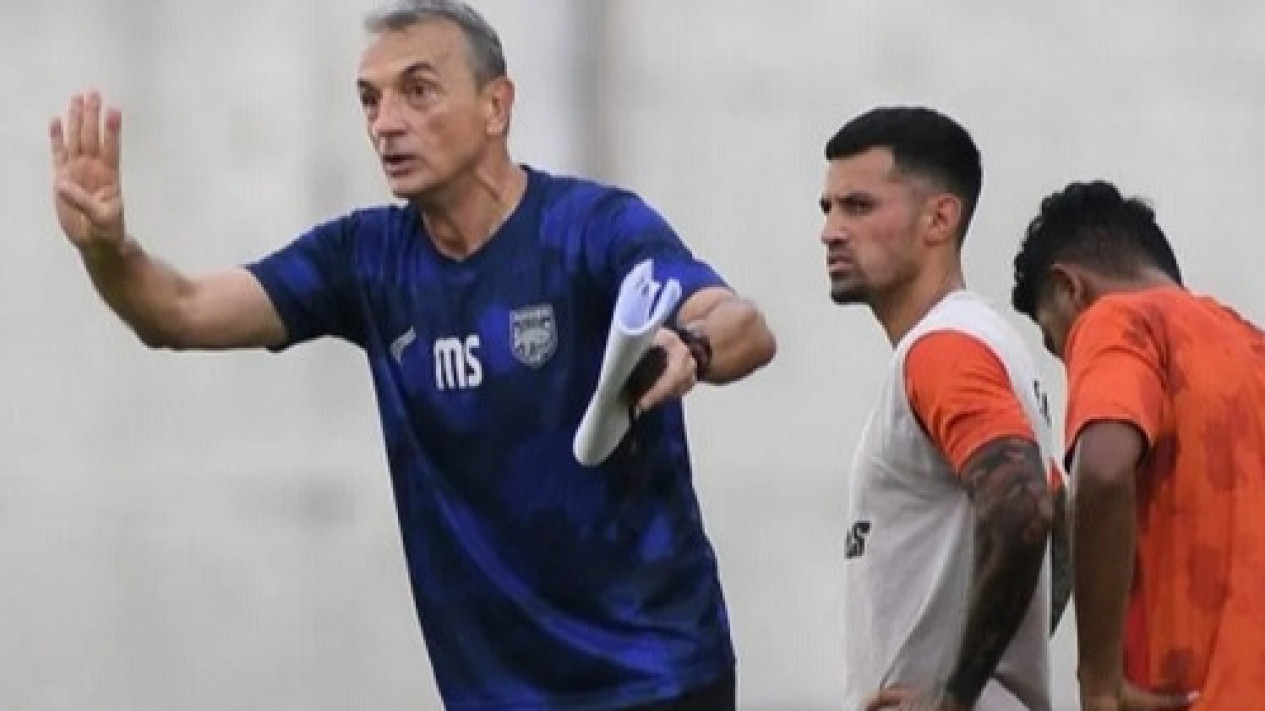 Berhasil ke Final, Pelatih Borneo FC: Semua Pemain Saya Adalah Bintang
            - galeri foto