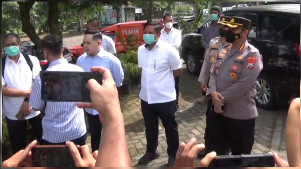 Belum Usai Kasus Pelecehan Seksual, JEP Kembali Dilaporkan atas Kasus Dugaan Eksploitasi Ekonomi
            - galeri foto