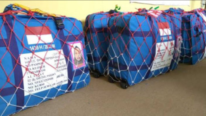 Maksud Untuk Alasan Keamanan, Tali Koper Jemaah Haji Malah Digunting Oleh Petugas. Begini Alasannya!