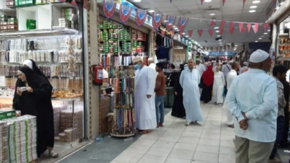 Diserbu Jamaah Haji, Pedagang di Pasar Kakiyah Mekkah Mahir Bahasa Indonesia