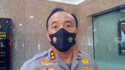 Wartawan Diintimidasi Pria Rambut Cepak di Rumah Ferdy Sambo, Kadiv Humas: Buat Laporan Saja