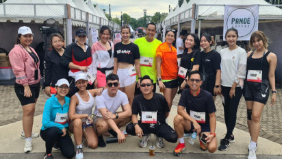 Ardi Bakrie dan Nia Ramadhani Senang Animo Masyarakat Sangat Tinggi di OnePride Fair