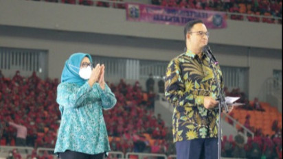 Anies Baswesdan Berikan Penghargaan Kader PKK, Pemprov DKI Bikin Aplikasi Carik Jakarta Pelayanan Data Keluarga