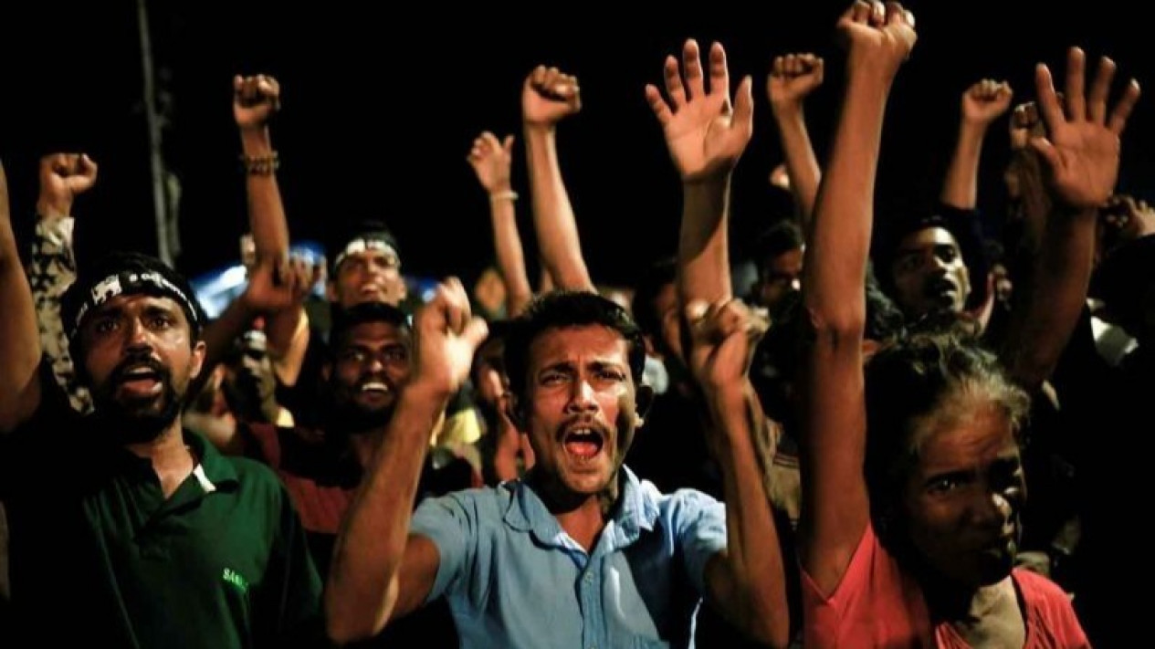 Sri Lanka Umumkan Keadaan Darurat Pasca Gotabaya Rajapaksa Kabur dan Mundur
            - galeri foto