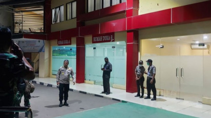 Korban Kecelakaan Maut Truk Tangki Pertamina Tabrak Mobil dan Motor di Cibubur Dibawa ke RS Polri Kramat Jati