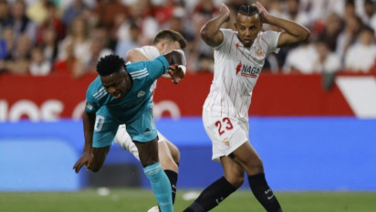 Chelsea Beralih ke Bek Sevilla Jules Kounde Usai Dipastikan Gagal Dapatkan jasa Bek Manchester City Nathan Ake