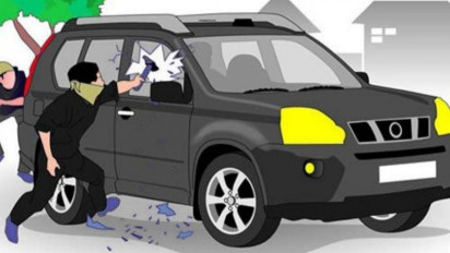 Diduga Halangi Tangkap Bandar Narkoba, Warga Percut Sei Tuan Rusak Mobil Anggota Satresnarkoban Polrestabes Medan