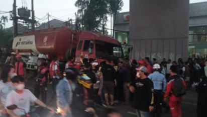 Lebih dari 35 Ribu Orang Tandatangani Petisi Tutup Lampu Merah CBD