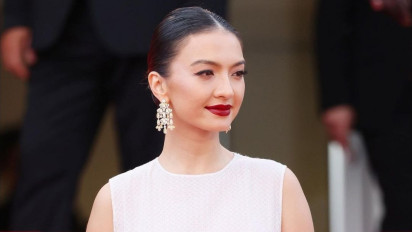 Tampil Elegan, segini Harga Fantastis Anting Raline Shah saat Menghadiri Acara 75th Cannes Film Festival