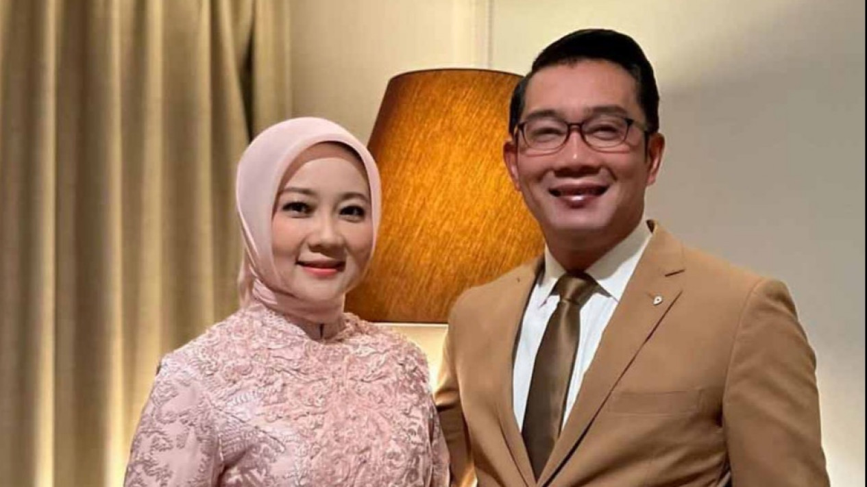 Dikenal Tegar, Sebelum Meninggalkan Mekkah Atalia Praratya Sempat Kehilangan...
            - galeri foto