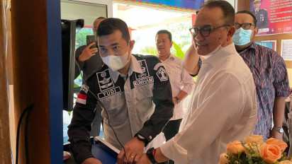 Rusli Zainal Hirup Udara Bebas Usai Jalani Vonis 10 Tahun Penjara