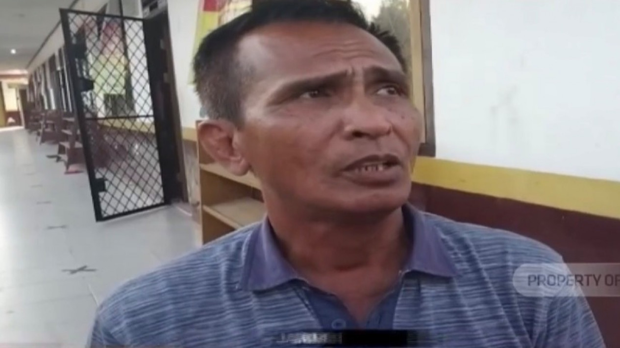 Kesaksian Terbaru Ayah Brigadir J, Ternyata Ini Sosok yang Melarang Keluarga untuk Membuka Peti Jenazah dan Baju Anaknya
            - galeri foto