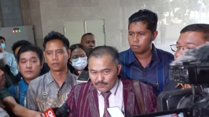 Pengacara Bongkar Kisah Adik Brigadir J ketika Dihalangi Lihat Jenazah Kakaknya di RS Polri