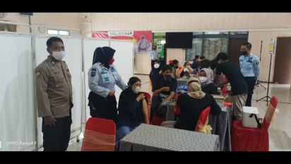 Kejar Target, Polresta Malang Kota Gelar Vaksinasi Booster di Lapas Perempuan
