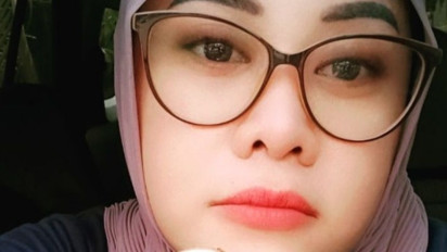 Di Depan Denny Darko, Puput Mantan Istri Doddy Sudrajat Bersumpah Tak Pernah Kerja di Alexis dan Terima Job Open BO: Sumpah Demi Tuhan