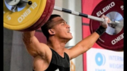 Good Lift, Rizki Juniansyah, Atlet Muda Indonesia Perbarui Rekor Dunia Angkat Besi