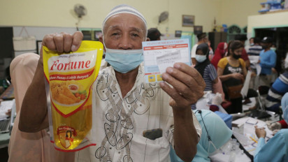 Bukan Cuman Pakai Sembako, Ini Cara Ampuh Warga Lansia Surabaya Berbondong-bondong Vaksin Booster