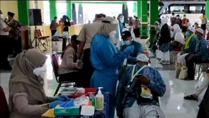 Satu Orang Lagi Jemaah Haji Debarkasi Solo Positif Covid-19