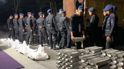 Tim Satgas Gabungan Gagalkan Penyelundupan 8,8 Ton Balok Timah Ilegal Bernilai Miliaran