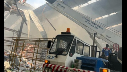 Upaya Pendinginan Terus Dilakukan, Alat Berat Diterjunkan