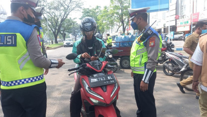 Kurang dari Satu Jam, Puluhan Pengendara di Tangerang Terjaring Razia Pajak Kendaraan