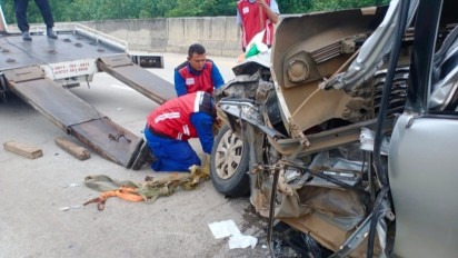 Kecelakaan Truk Fuso vs Minibus di Jalan Tol Lampung, 2 Orang Tewas