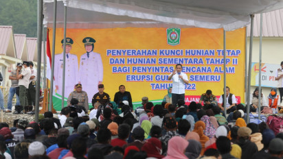 202 Penyintas Erupsi Gunung Semeru Terima Kunci Hunian Relokasi Tahap II, Ini Pesan Bupati