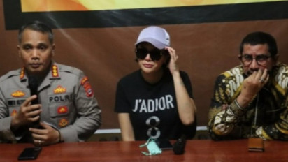 Jadi Tersangka dan Wajib Lapor, Nikita Mirzani Malah Terbang ke Luar Negeri