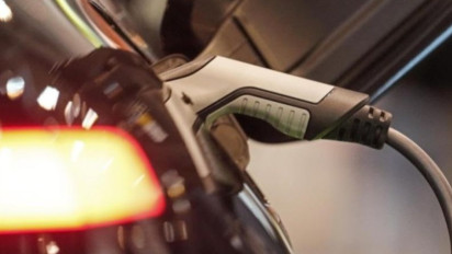 Era Baru Energi Bersih: Mobil Listrik Mulai Kurangi Ketergantungan Dunia pada Minyak