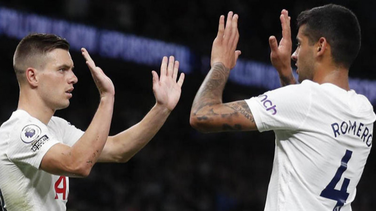 Napoli Pertimbangkan Boyong Giovanni Lo Celso Dari Tottenham Hotspur
            - galeri foto