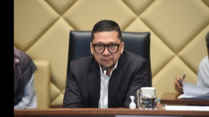 Ketua Komisi II DPR RI Menyebut Pergantian Seragam Saja Tapi Butuh Terobosan