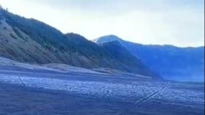 Fenomena Embun Upas Gunung Bromo, Dongkrak Kedatangan Wisatawan