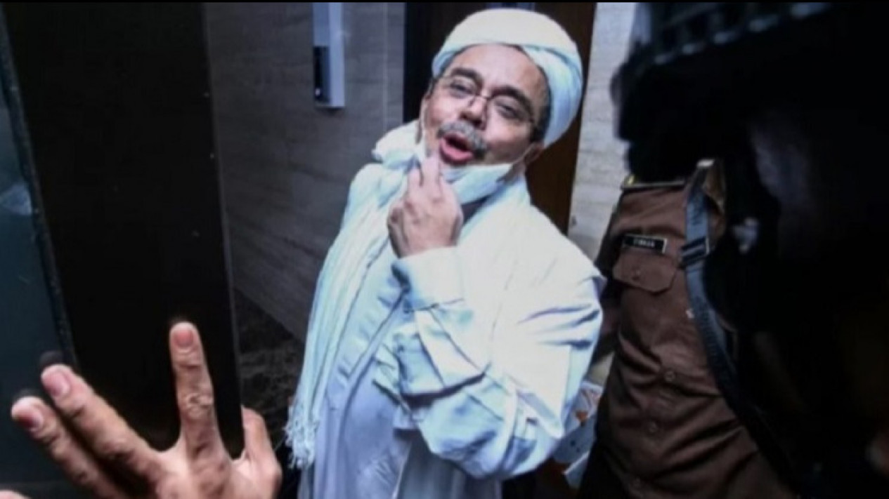 Kecewa dengan Sikap Prabowo Subianto, Kubu Habib Rizieq Beri Isyarat Ogah Dukung Lagi di Pilpres 2024
            - galeri foto