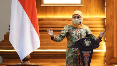 Gubernur Khofifah Berbagi Resep Keberhasilan Penanaman Ideologi Cinta Tanah Air hingga Jatim Sabet Penghargaan Revolusi Mental dari Kemendagri