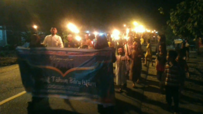 Ribuan Obor Menghiasi Kabupaten Tapsel, Santri Hingga Pemuda Meriahkan Malam Tahun Baru Islam 1444 H