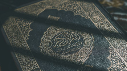 Tafsir Juz Amma: Kedahsyatan Hari Kiamat dalam Surat Al-Zalzalah dan Al-Qari’ah Kajian Ustadz Firanda Andirja