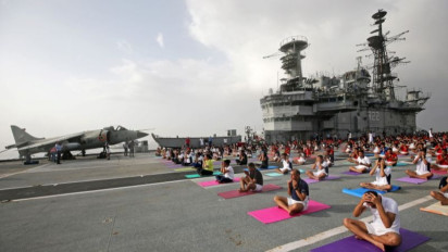 Kapal Induk Perdana India Jadi Perhatian China