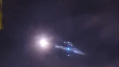 Viral Benda Asing Menyala di Langit Lampung, Ternyata Sampah Antariksa Punya China