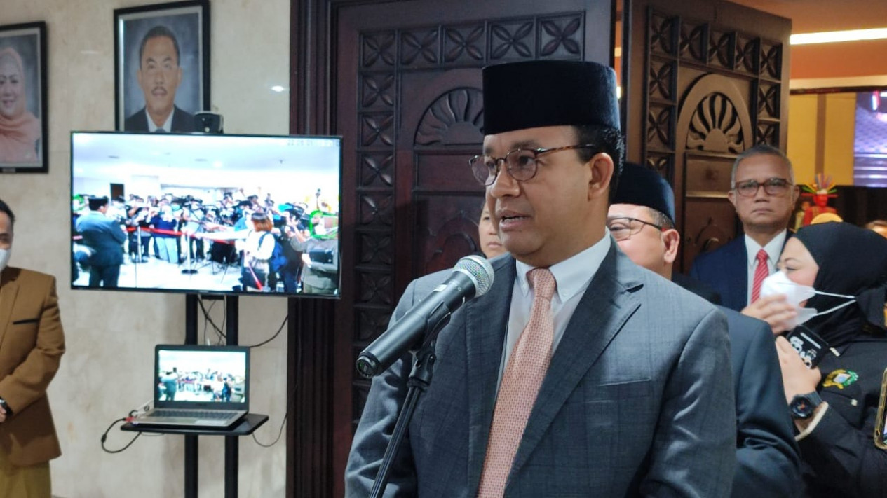 Terungkap, Ini Alasan Gubernur DKI Anies Baswedan Ajukan Banding UMP di PTUN
            - galeri foto