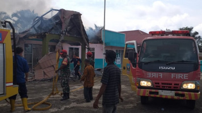 Menghebohkan Warga, Kantor Wali Nagari Muaro Sopan Dilalap Si Jago Merah