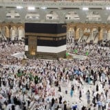 Bolehkah Berangkat Haji dan Umroh dari Uang Utang atau Pinjaman? Ternyata Begini Hukumnya