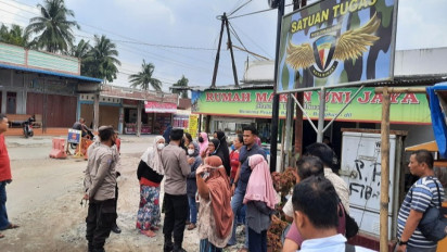 Emak-Emak Asal Binjai Ancam Cabut Plang Ormas IPK, Ternyata Gegara Ini